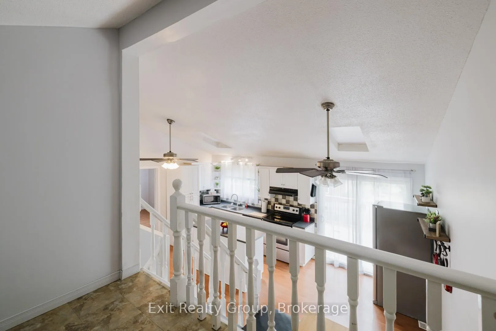 Photo 30 of 53 Quinte View Drive, Quinte West, Sidney Ward — HOMEH