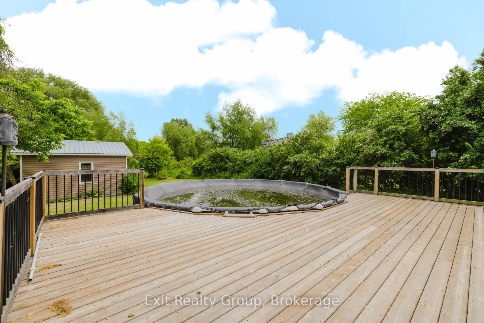 Photo 35 of 53 Quinte View Drive, Quinte West, Sidney Ward — HOMEH
