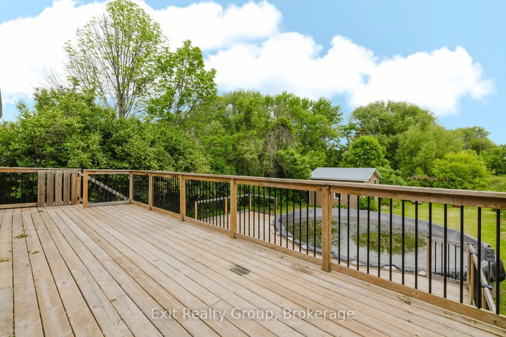 Photo 37 of 53 Quinte View Drive, Quinte West, Sidney Ward — HOMEH