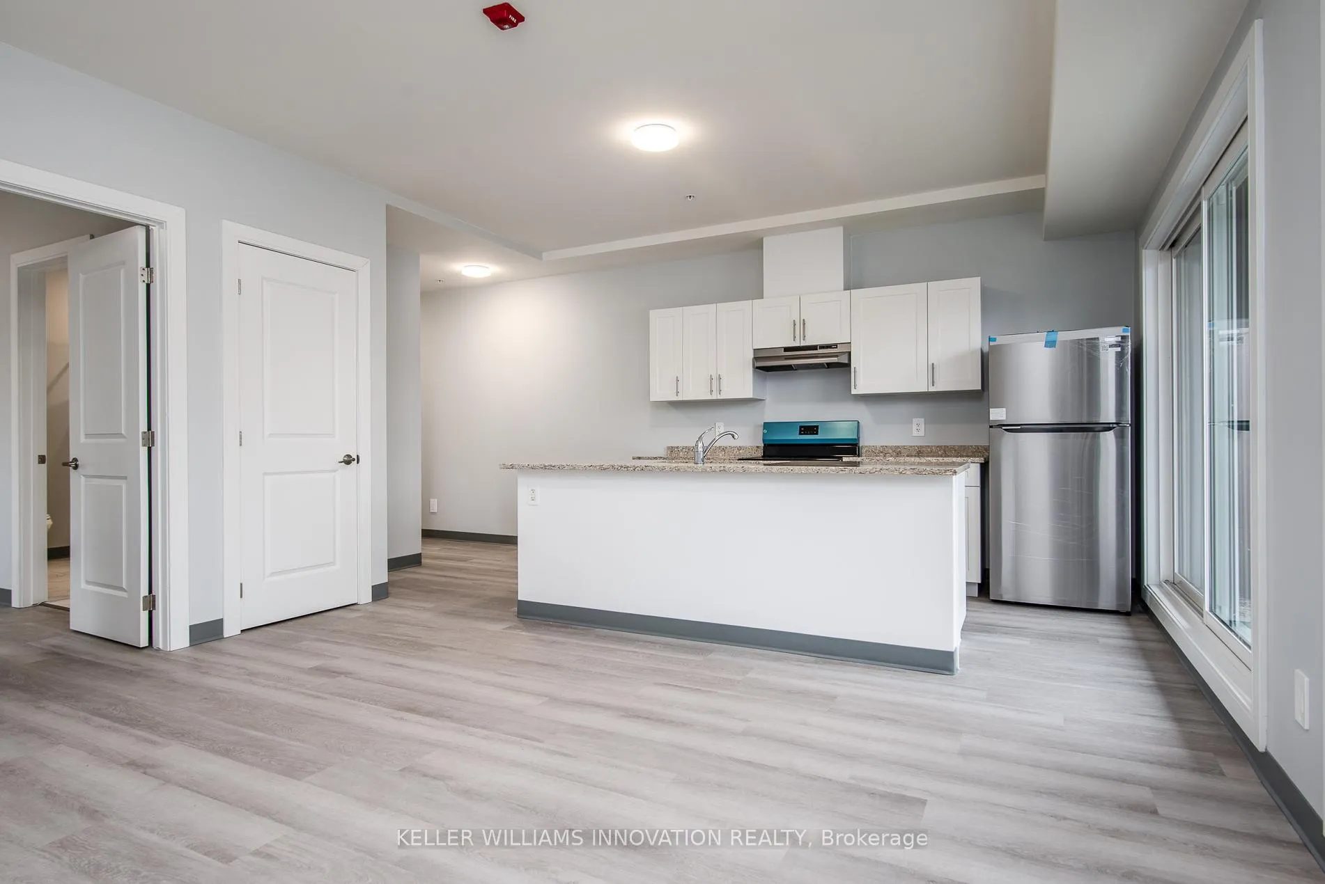 Photo 5 of Unit 202, 10 Queen Street, St. Thomas — HOMEH