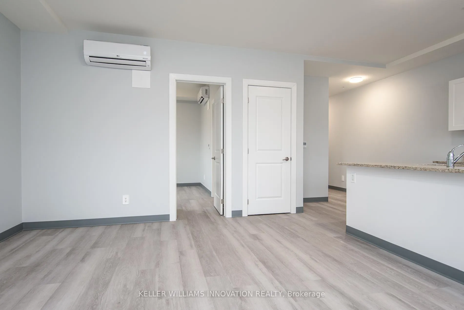 Photo 10 of Unit 202, 10 Queen Street, St. Thomas — HOMEH