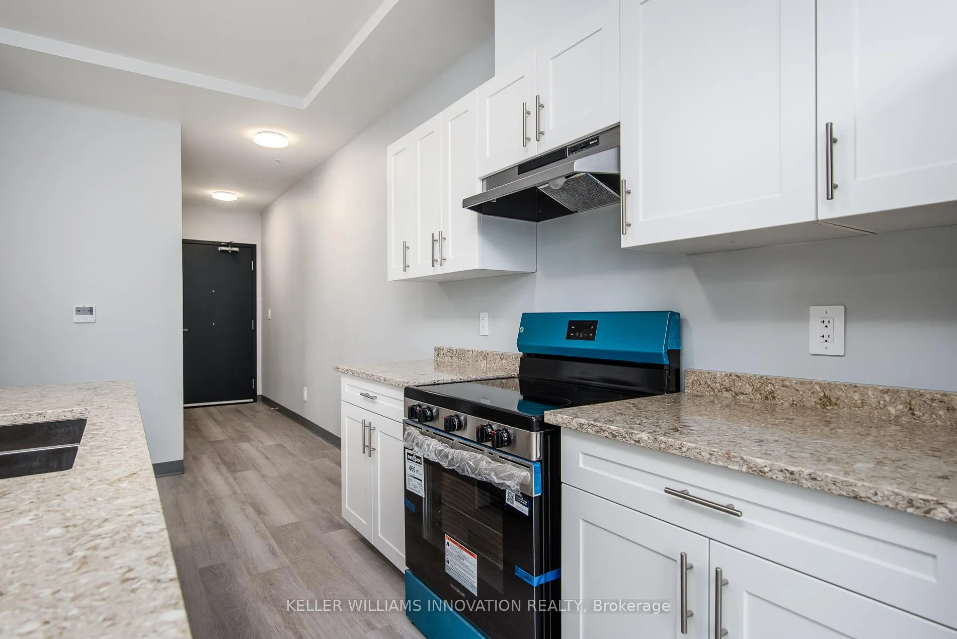 Photo 15 of Unit 202, 10 Queen Street, St. Thomas — HOMEH