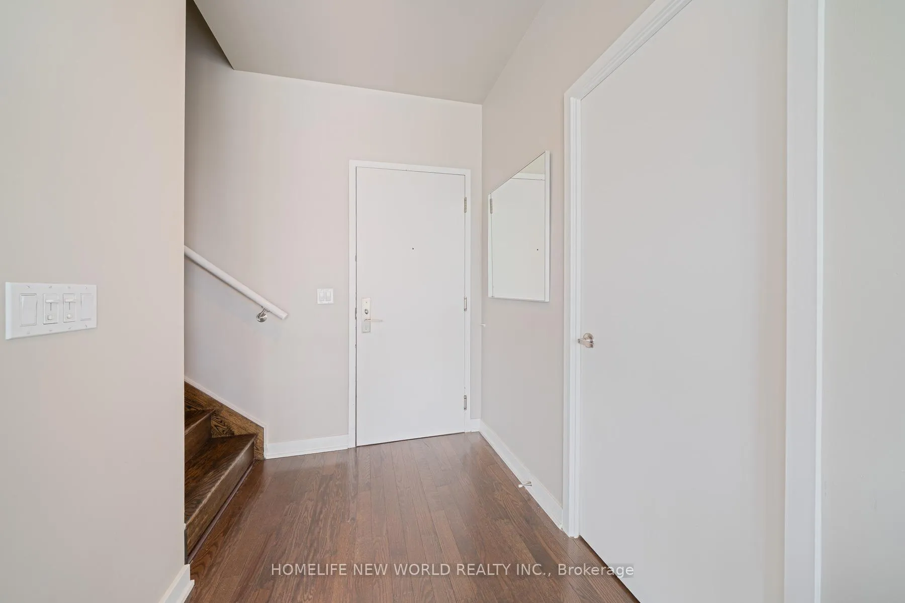Photo 3 of Unit UPH13, 21 Nelson Street, Toronto, Waterfront Communities — HOMEH