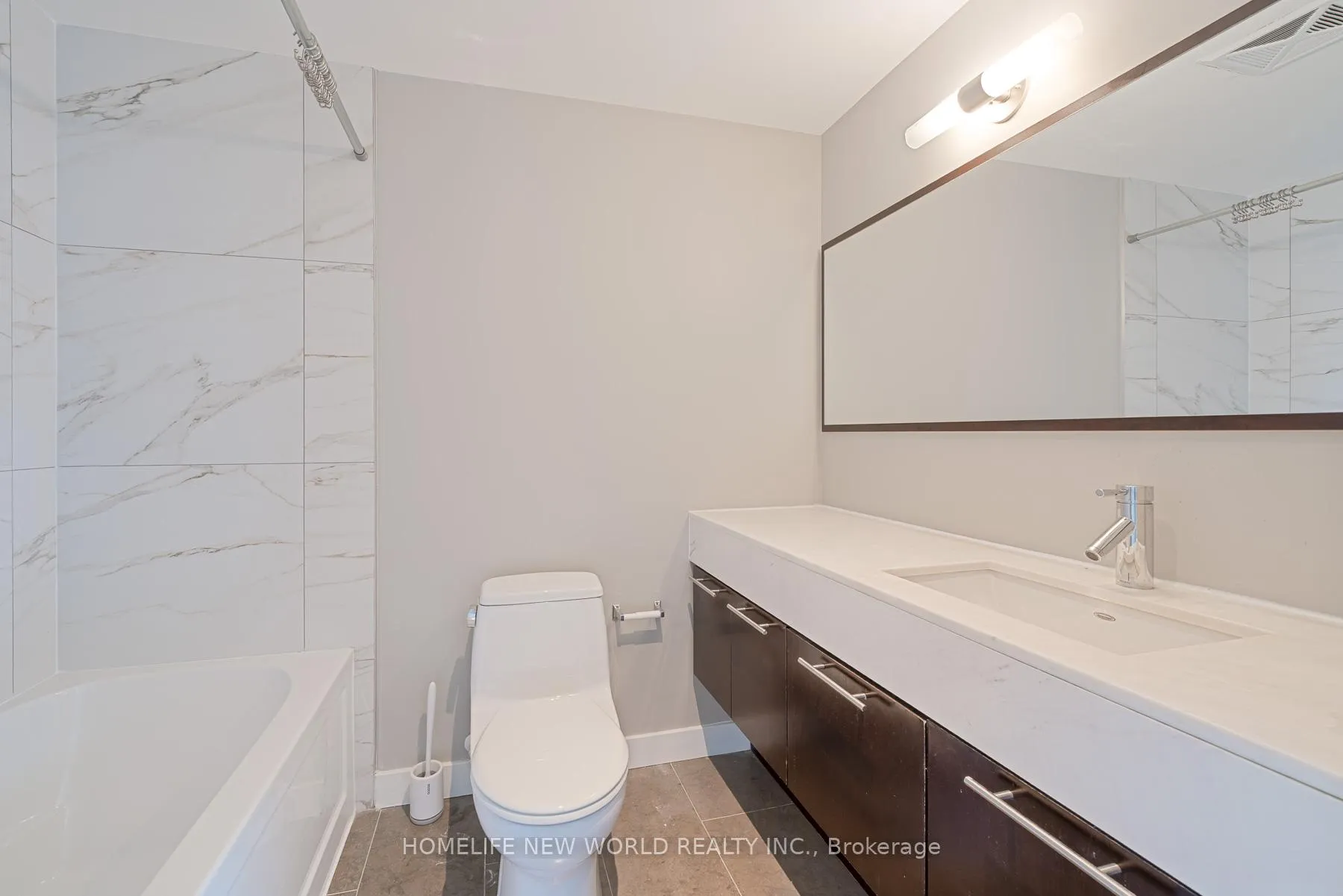 Photo 20 of Unit UPH13, 21 Nelson Street, Toronto, Waterfront Communities — HOMEH