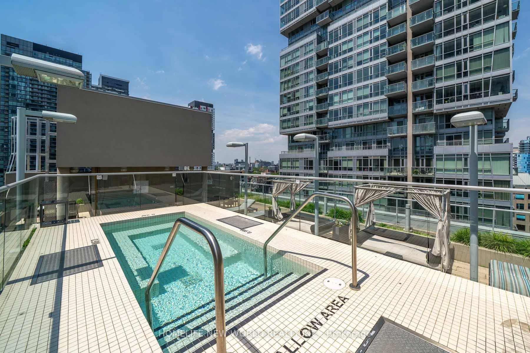 Photo 27 of Unit UPH13, 21 Nelson Street, Toronto, Waterfront Communities — HOMEH
