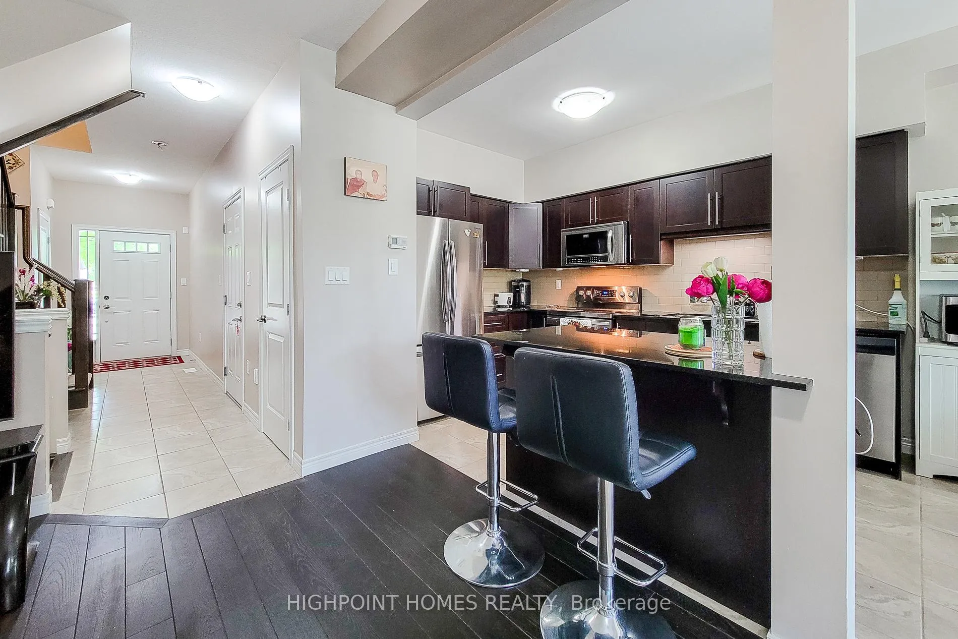 Photo 14 of Unit 15, 6 Chestnut Drive, Grimsby, Grimsby West — HOMEH