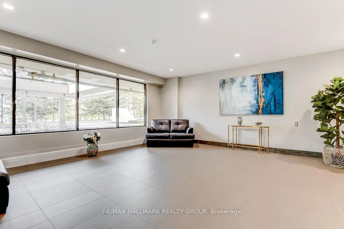 Photo 5 of Unit 1007, 665 Bathgate Drive, Ottawa, Carson Meadows — HOMEH