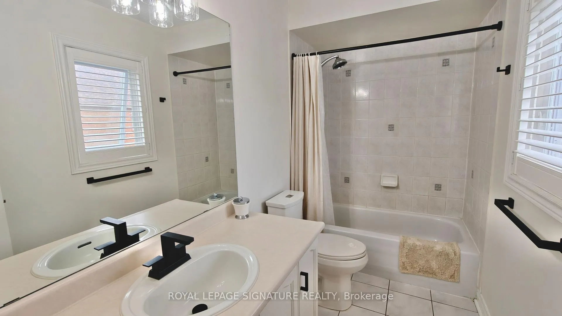 Photo 13 of 14 Ostick Street, Aurora, Bayview Wellington — HOMEH