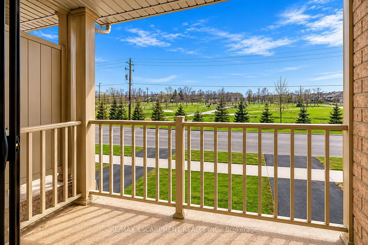 Photo 11 of 1278 Baseline Road, Hamilton, Winona Park — HOMEH