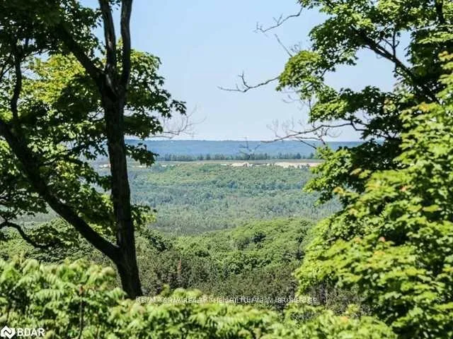 Photo 6 of 16 Highland Drive, Oro-Medonte, Horseshoe Valley — HOMEH
