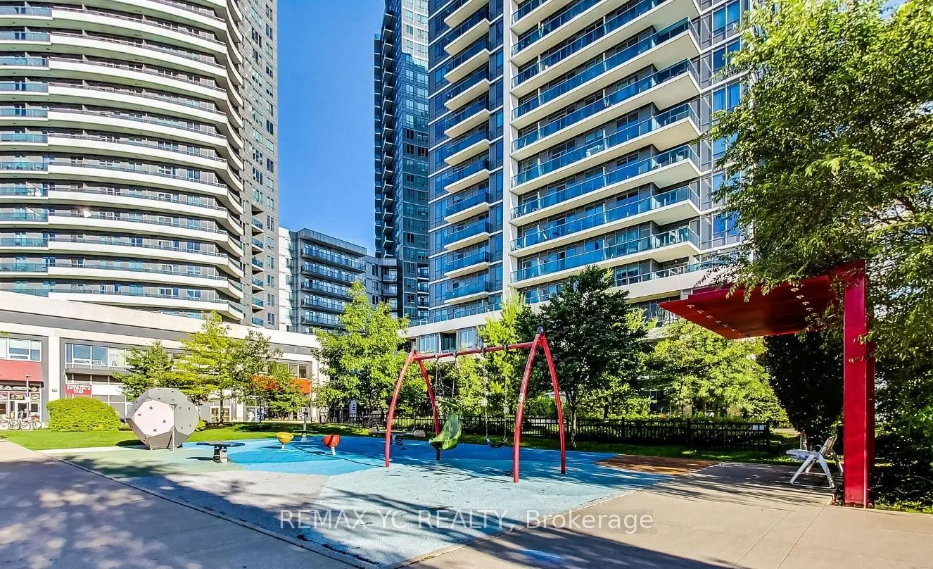 Photo 31 of Unit 1007, 7165 Yonge Street, Markham, Grandview — HOMEH