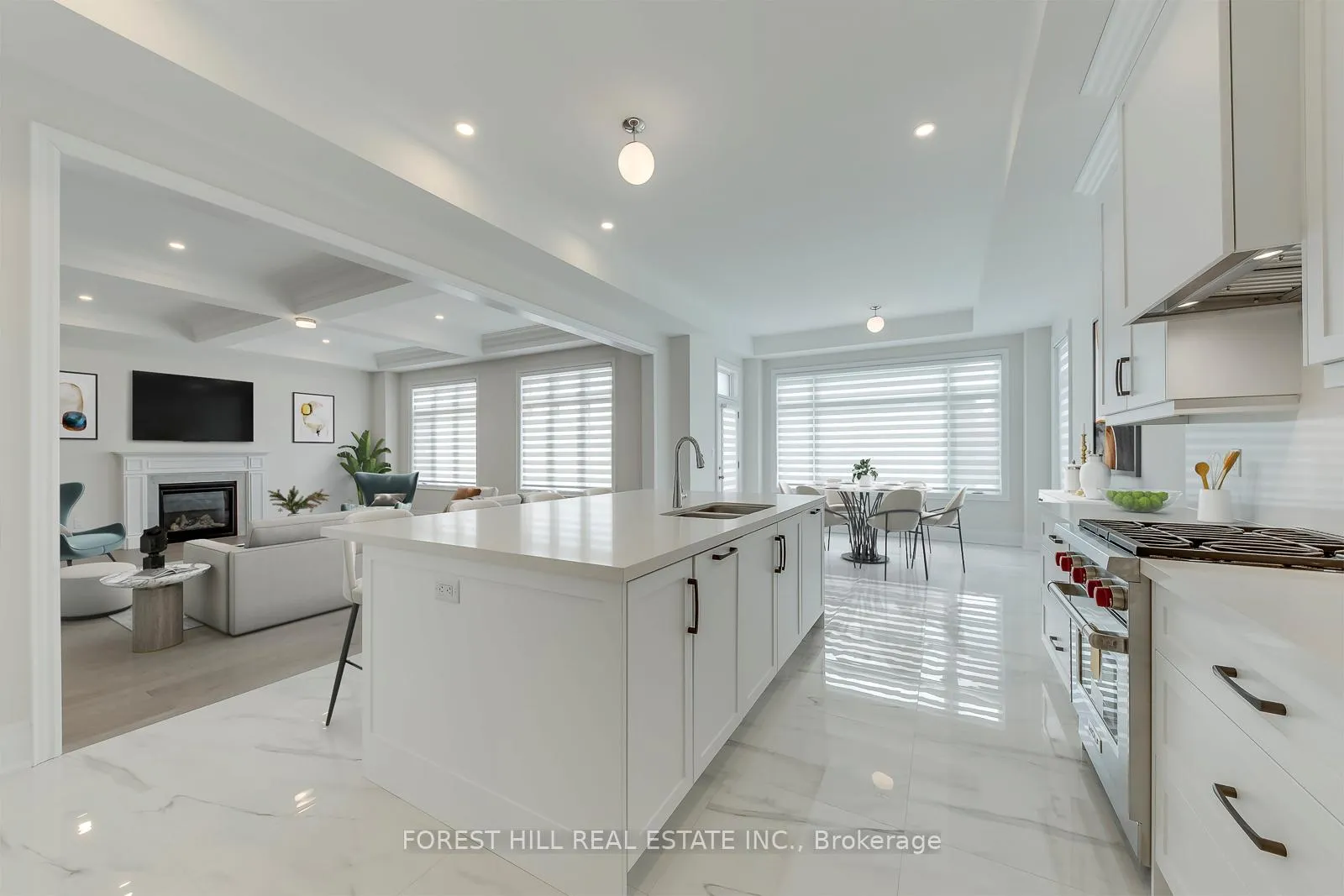 Photo 19 of 35 Gianvito Crescent, King, King City — HOMEH