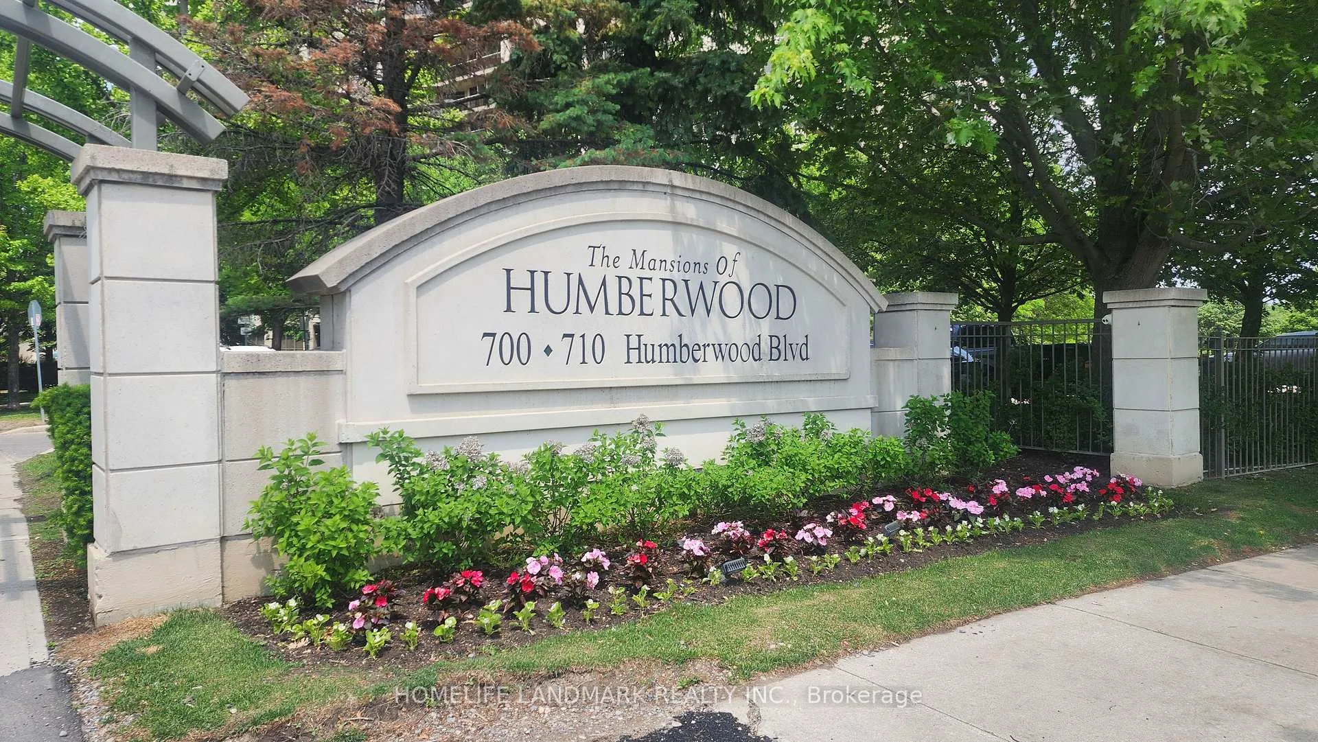 Photo 2 of Unit 2221, 700 Humberwood Boulevard, Etobicoke, West Humber-Clairville — HOMEH