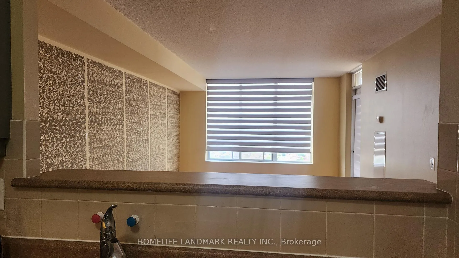 Photo 10 of Unit 2221, 700 Humberwood Boulevard, Etobicoke, West Humber-Clairville — HOMEH