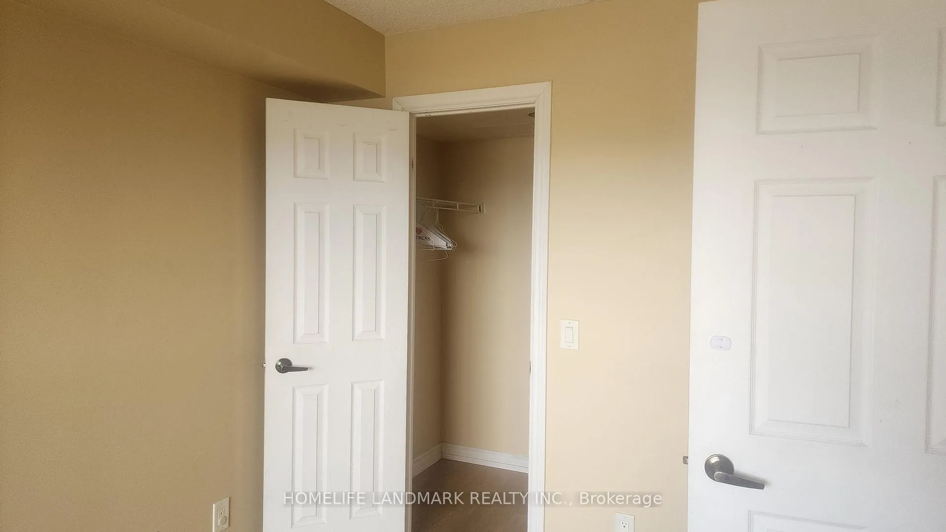 Photo 11 of Unit 2221, 700 Humberwood Boulevard, Etobicoke, West Humber-Clairville — HOMEH