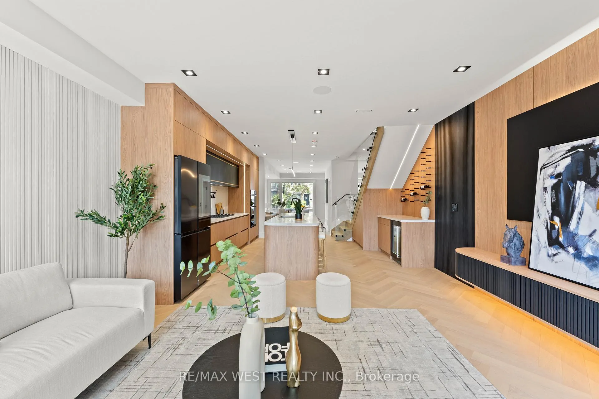 Photo 19 of 15 Cruikshank Avenue, Toronto, Playter Estates-Danforth — HOMEH