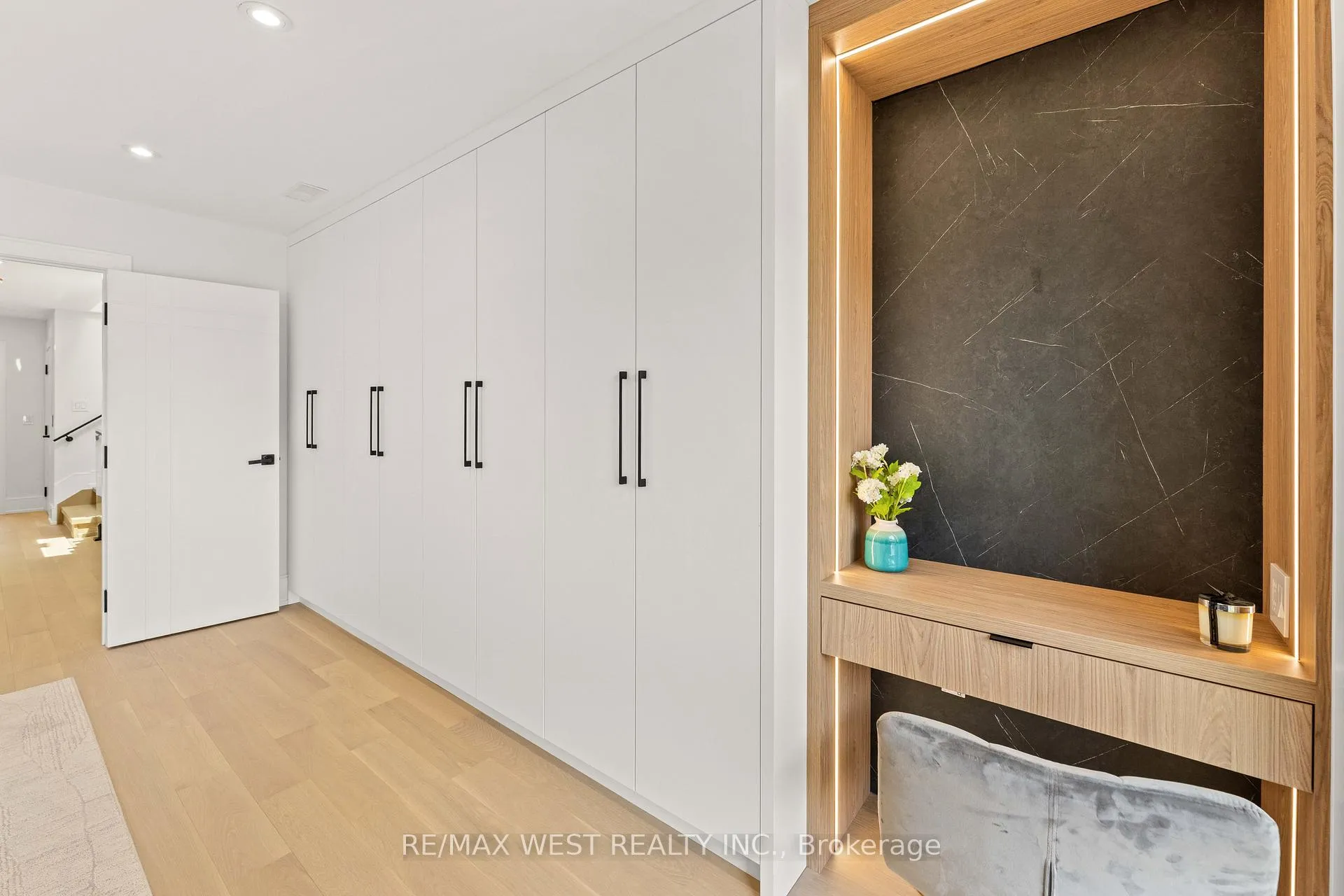 Photo 26 of 15 Cruikshank Avenue, Toronto, Playter Estates-Danforth — HOMEH