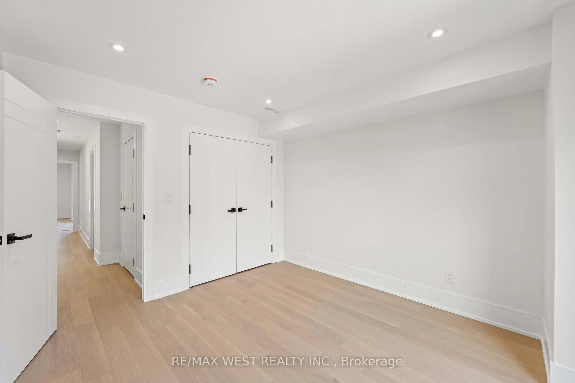 Photo 30 of 15 Cruikshank Avenue, Toronto, Playter Estates-Danforth — HOMEH