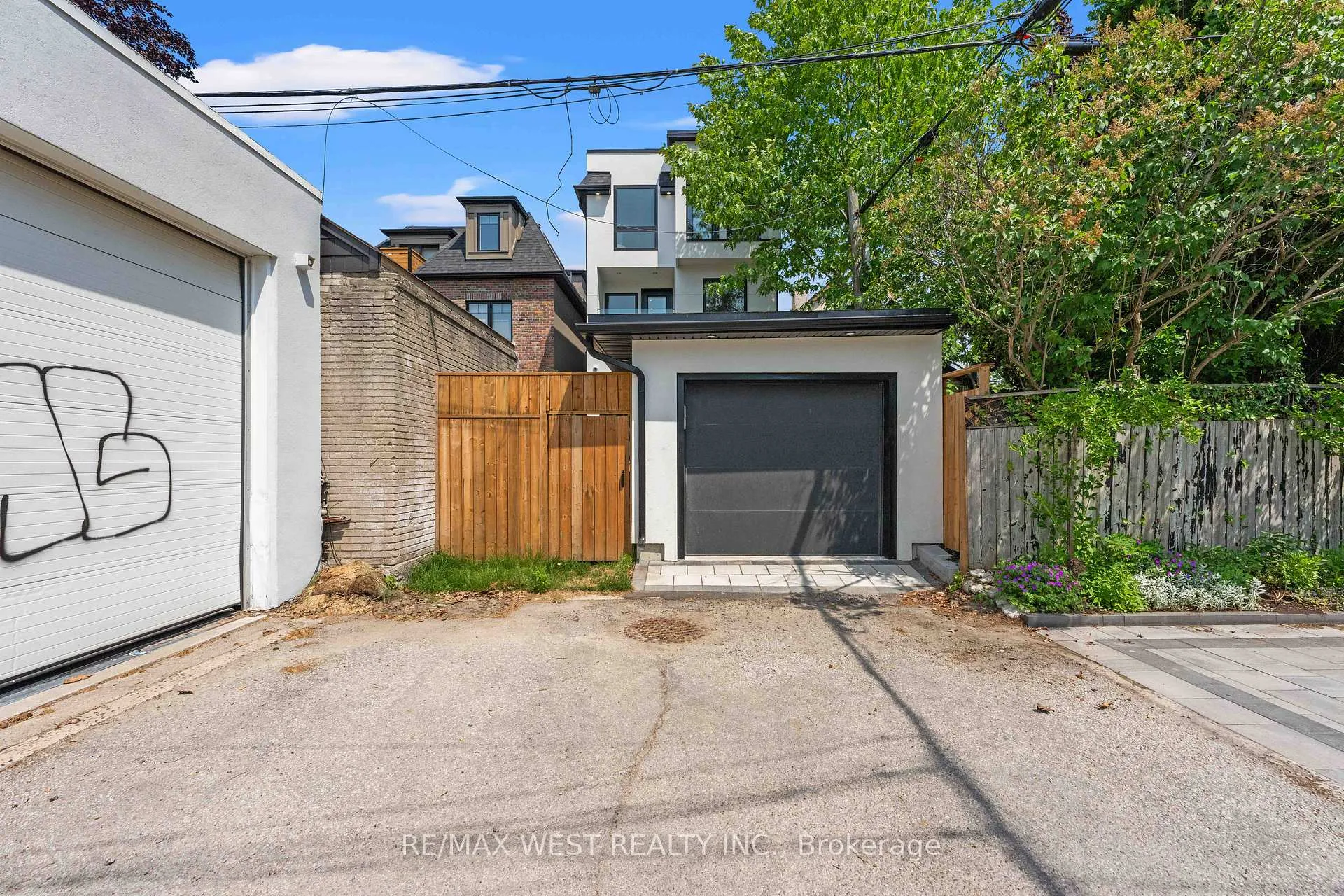 Photo 45 of 15 Cruikshank Avenue, Toronto, Playter Estates-Danforth — HOMEH