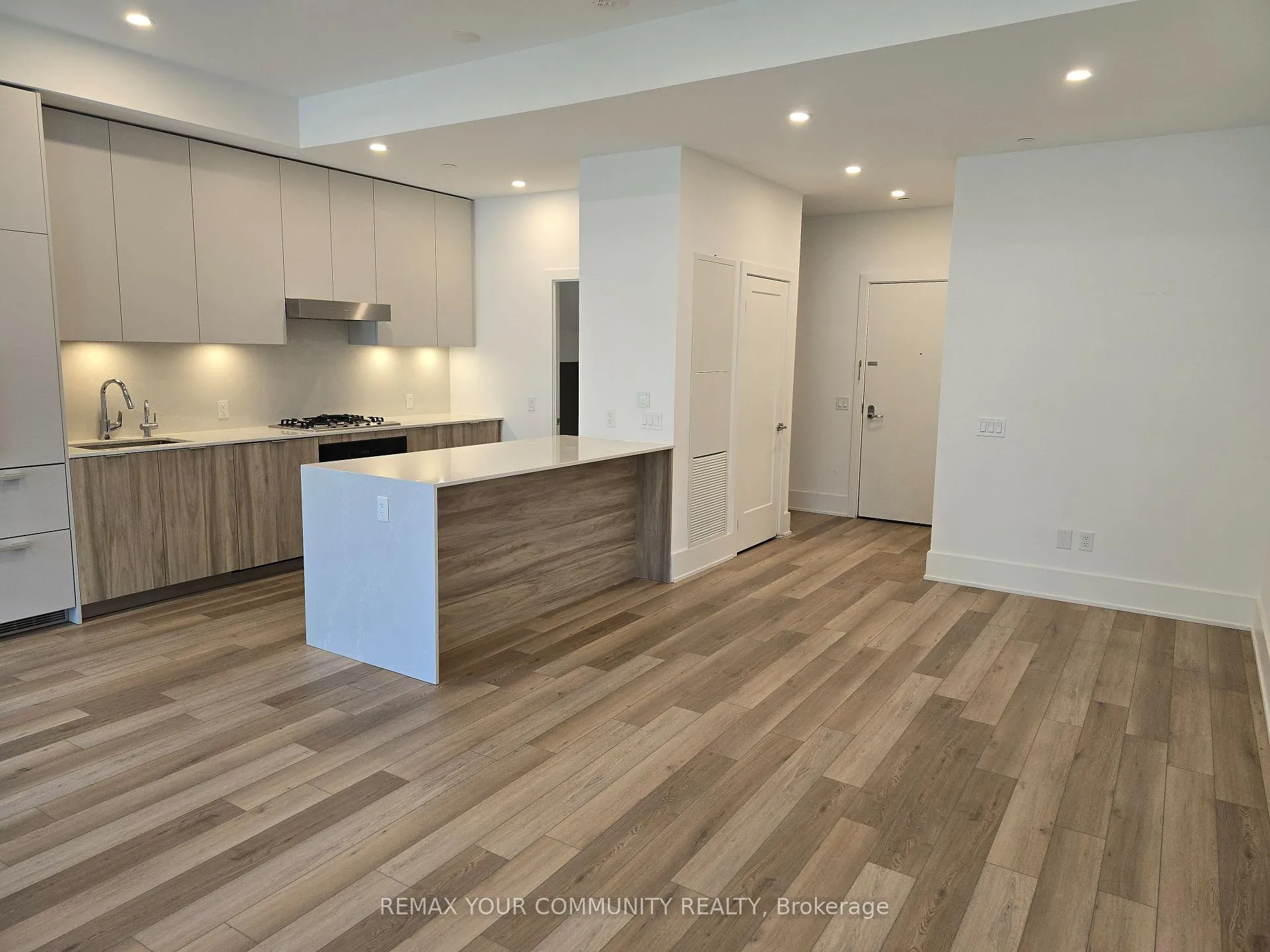 Photo 7 of Unit 116W, 9 Clegg Road, Markham, Unionville — HOMEH