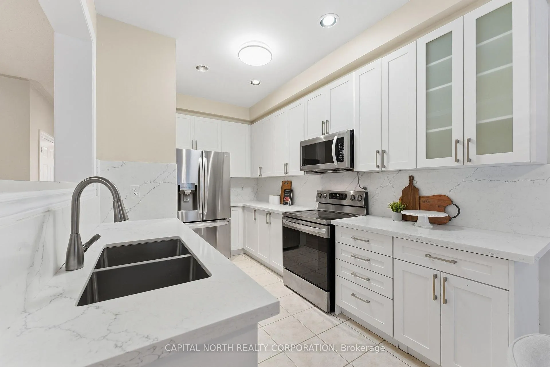 Photo 15 of 74 Bullrush Drive, Vaughan, Vellore Village — HOMEH