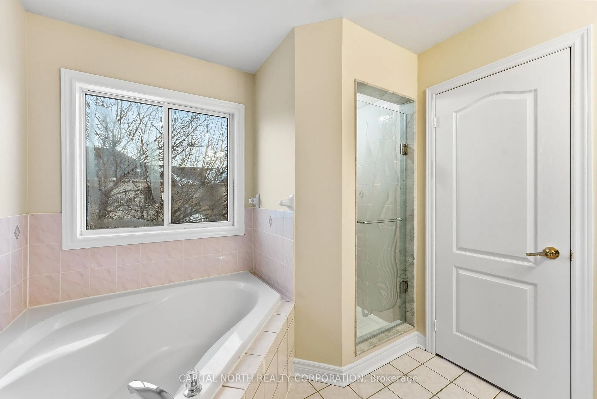 Photo 25 of 74 Bullrush Drive, Vaughan, Vellore Village — HOMEH