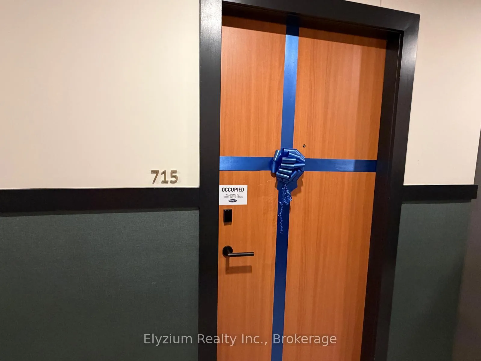Photo 2 of Unit 715, 1660 Bloor Street W, Toronto, High Park North — HOMEH