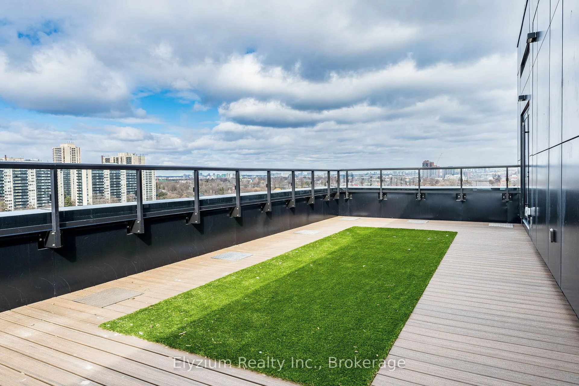 Photo 20 of Unit 715, 1660 Bloor Street W, Toronto, High Park North — HOMEH