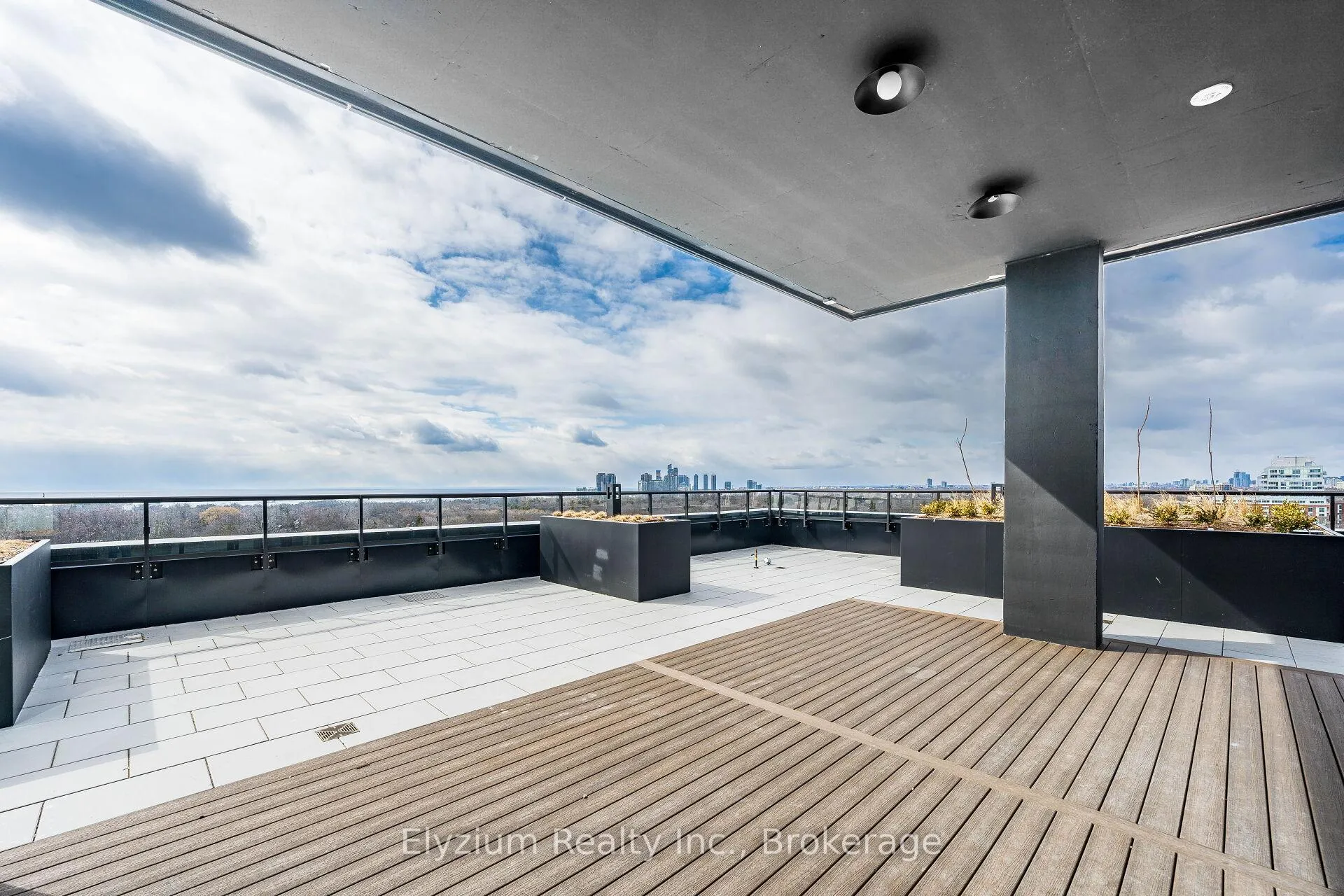 Photo 21 of Unit 715, 1660 Bloor Street W, Toronto, High Park North — HOMEH