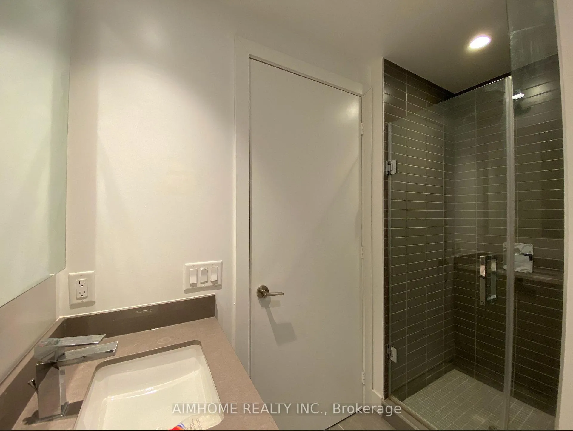 Photo 13 of Unit 3503, 7 Grenville Street, Toronto, Bay Street Corridor — HOMEH