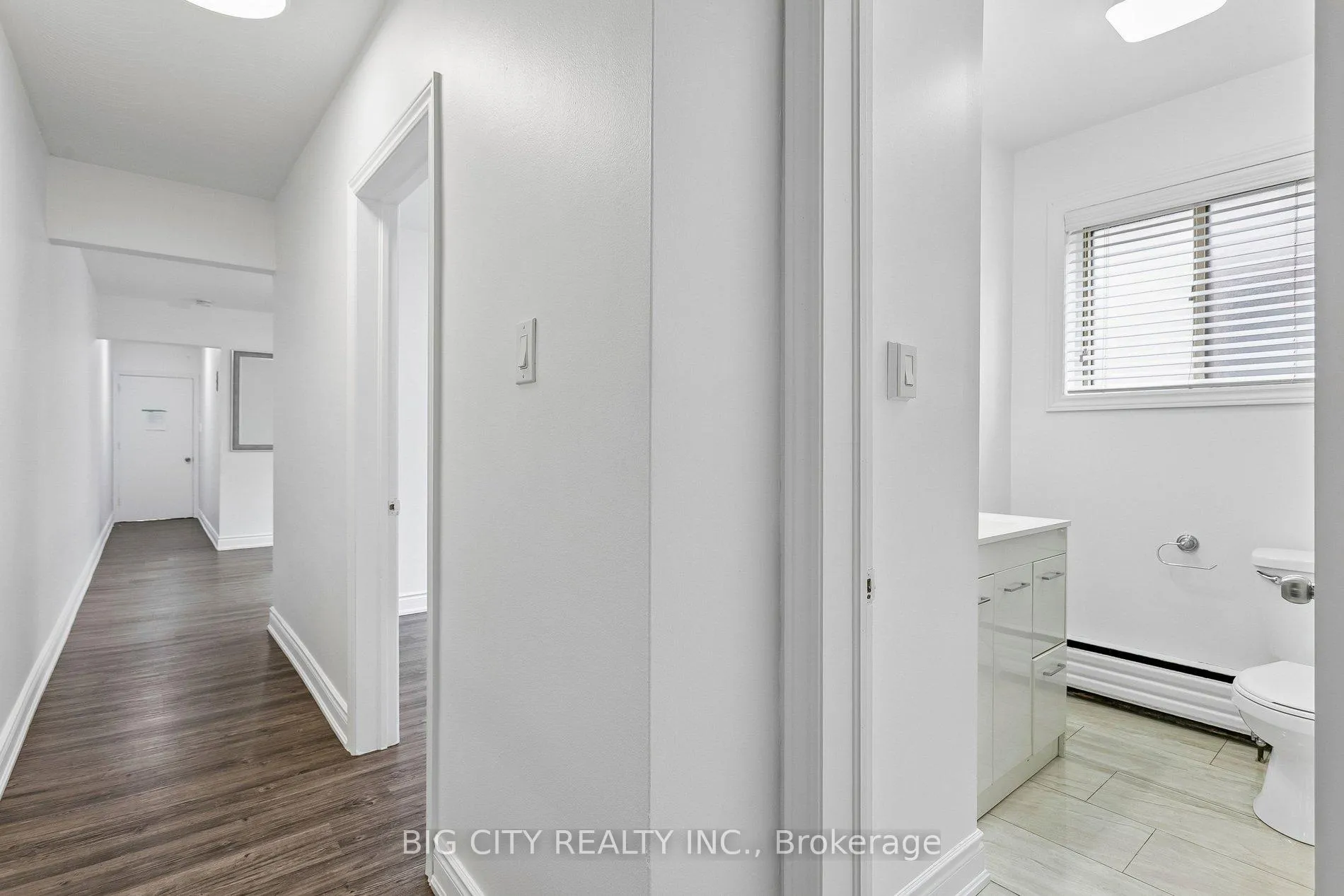 Photo 11 of Unit 2, 2656 Islington Avenue, Etobicoke, Thistletown-Beaumonde Heights — HOMEH