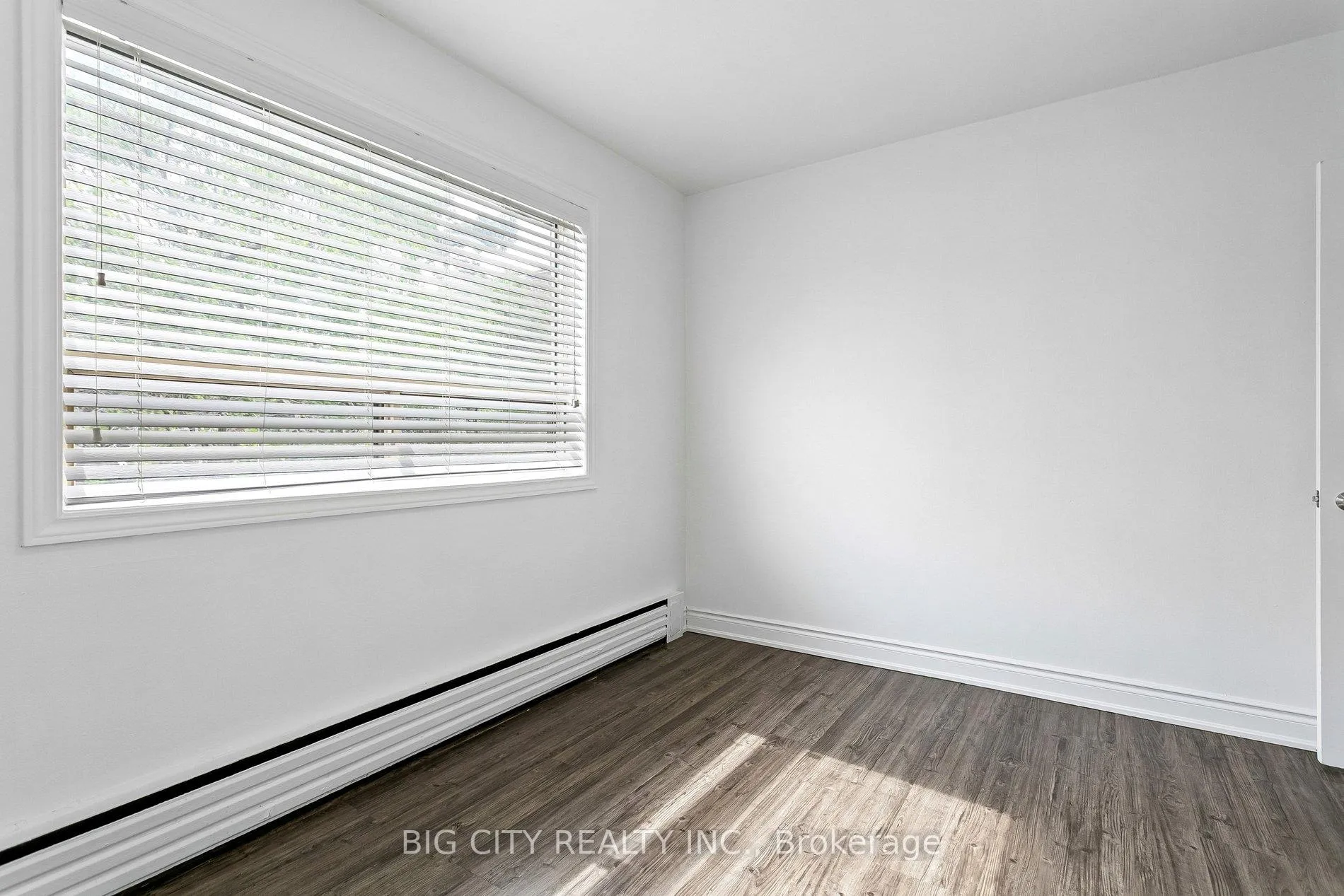 Photo 16 of Unit 2, 2656 Islington Avenue, Etobicoke, Thistletown-Beaumonde Heights — HOMEH