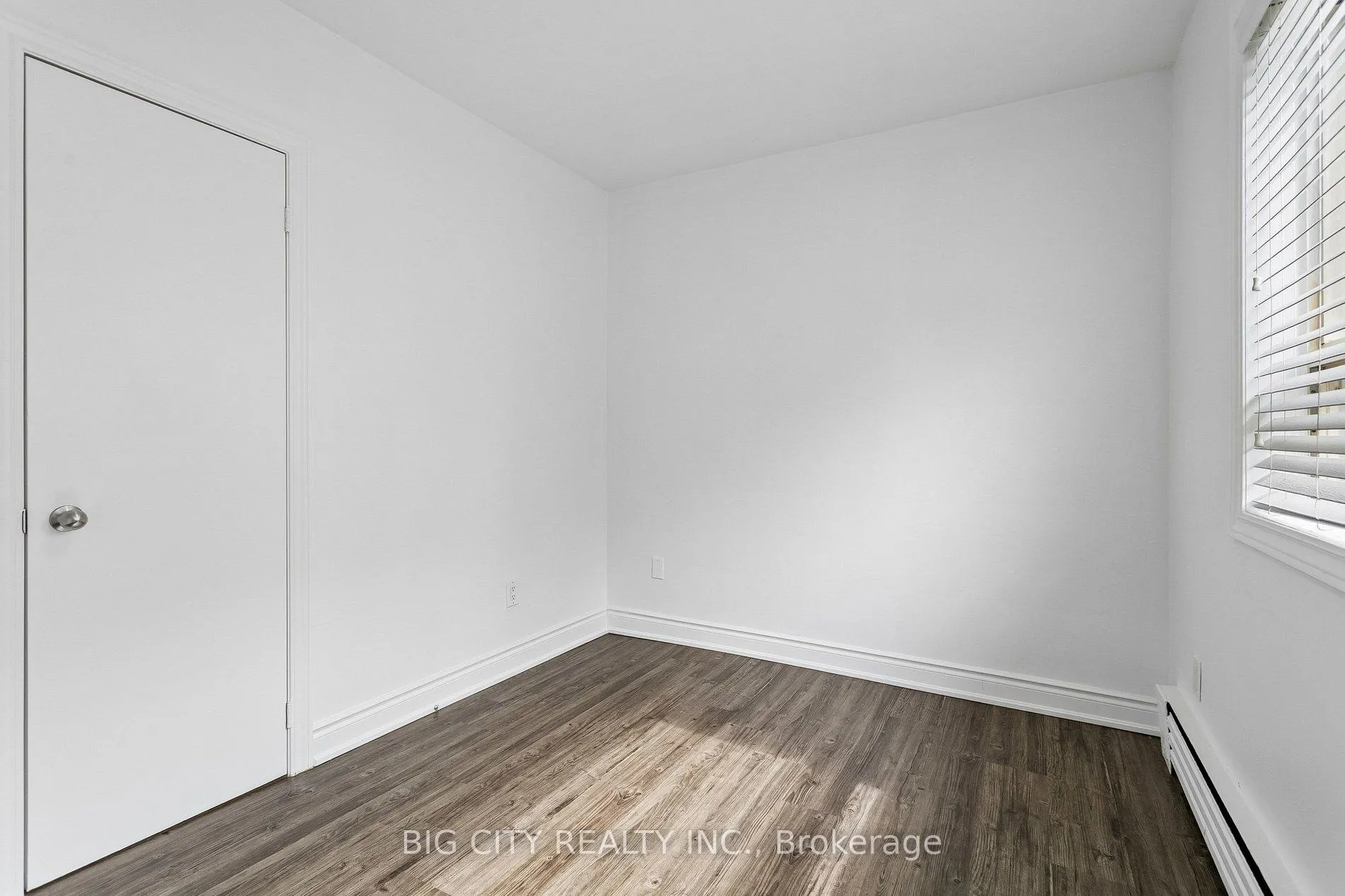 Photo 18 of Unit 2, 2656 Islington Avenue, Etobicoke, Thistletown-Beaumonde Heights — HOMEH