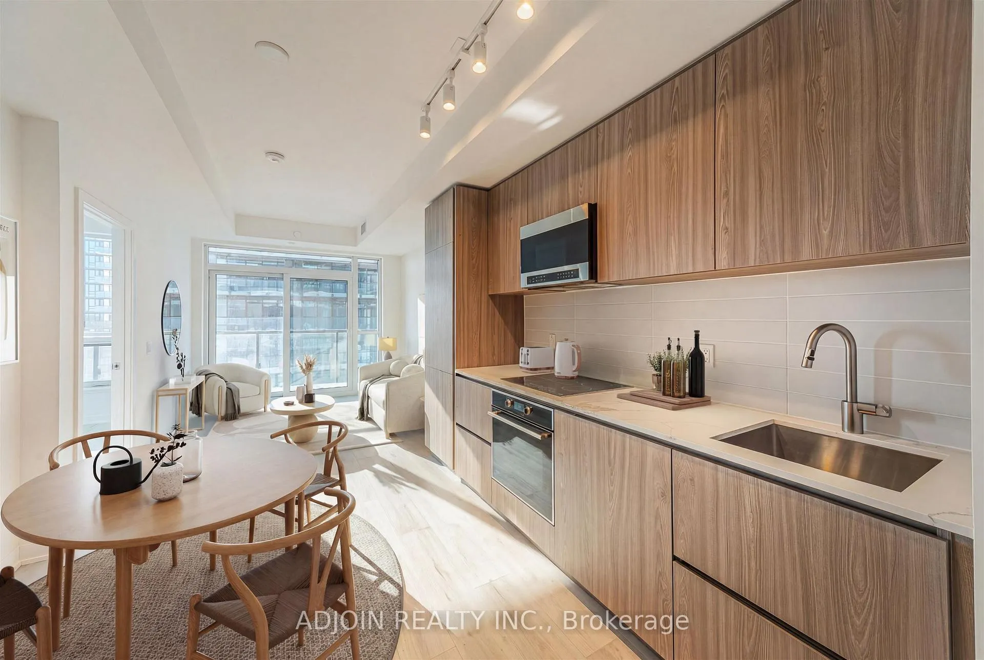 Photo 9 of Unit 1806, 120 Broadway Avenue, Toronto, Mount Pleasant West — HOMEH