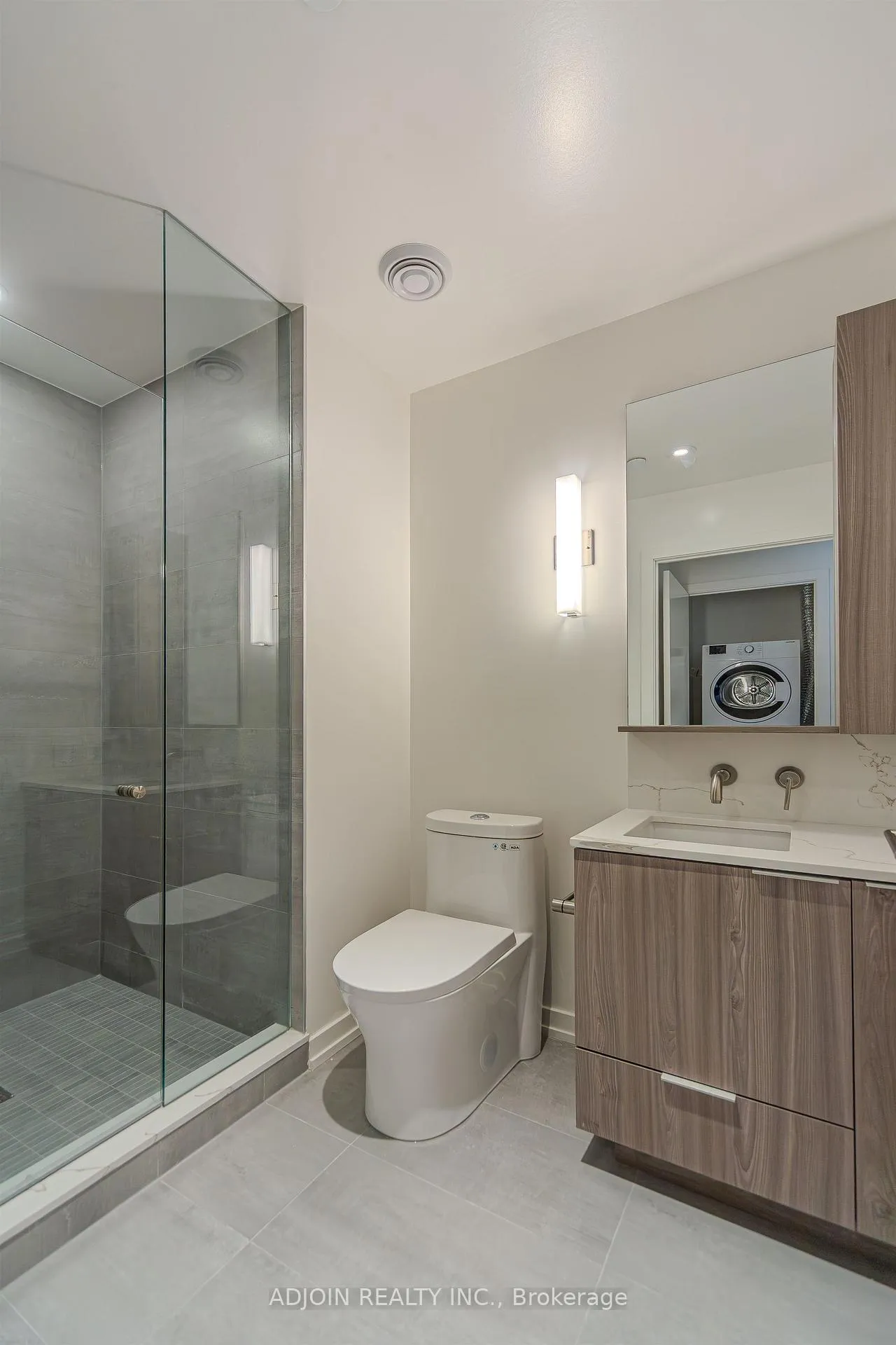 Photo 13 of Unit 1806, 120 Broadway Avenue, Toronto, Mount Pleasant West — HOMEH