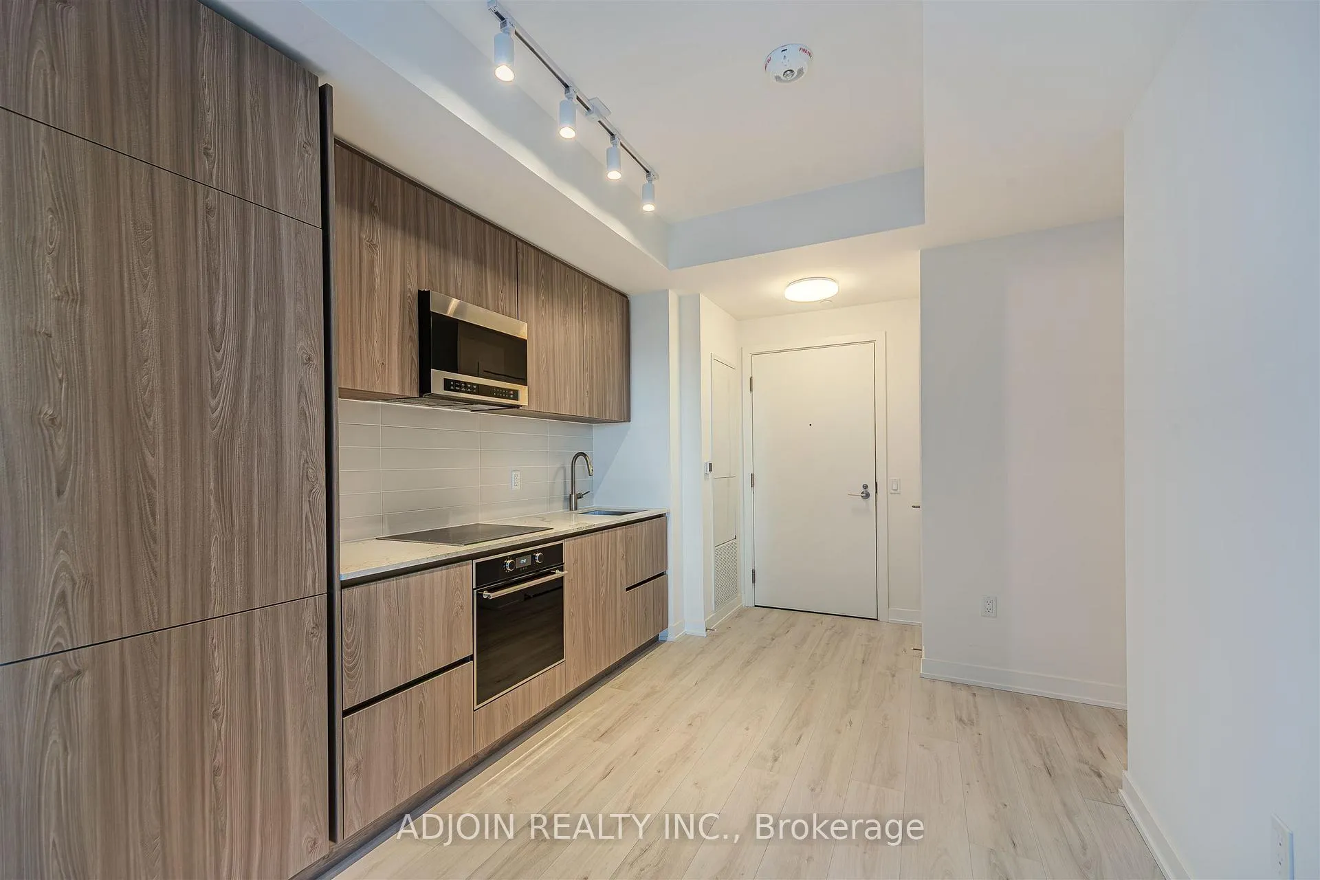 Photo 21 of Unit 1806, 120 Broadway Avenue, Toronto, Mount Pleasant West — HOMEH