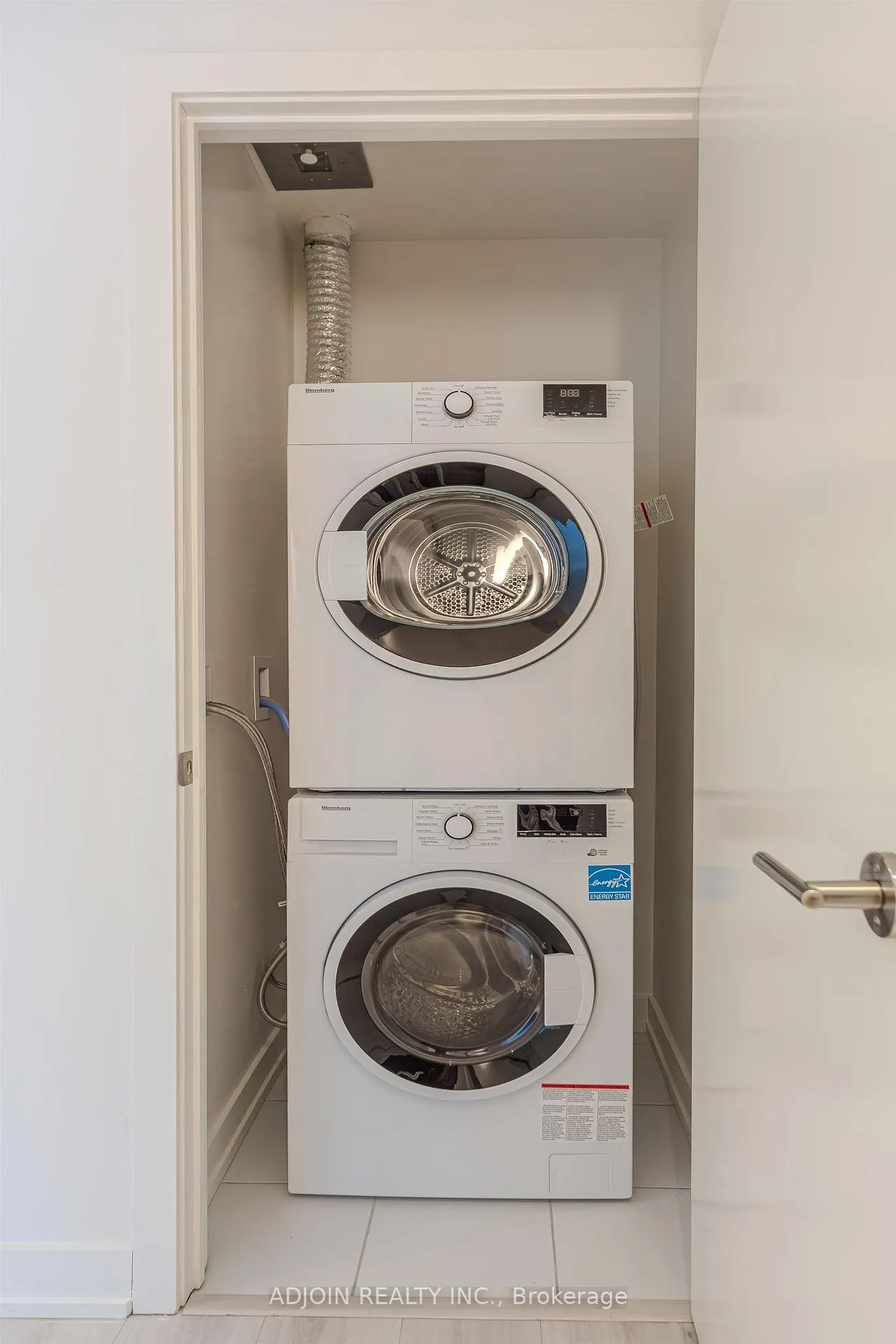 Photo 24 of Unit 1806, 120 Broadway Avenue, Toronto, Mount Pleasant West — HOMEH