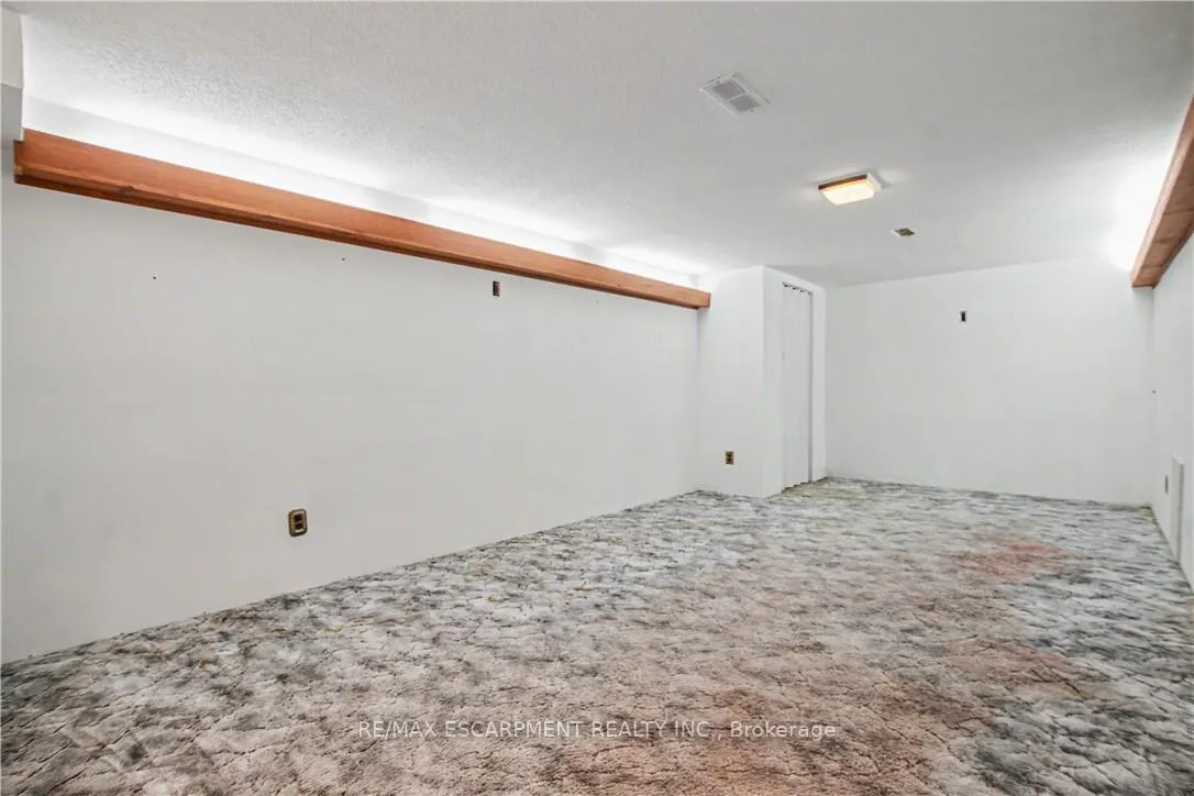 Photo 31 of 78 Christopher Drive, Hamilton, Kennedy — HOMEH