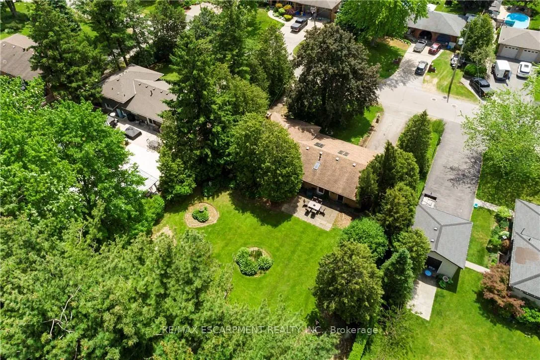 Photo 43 of 78 Christopher Drive, Hamilton, Kennedy — HOMEH