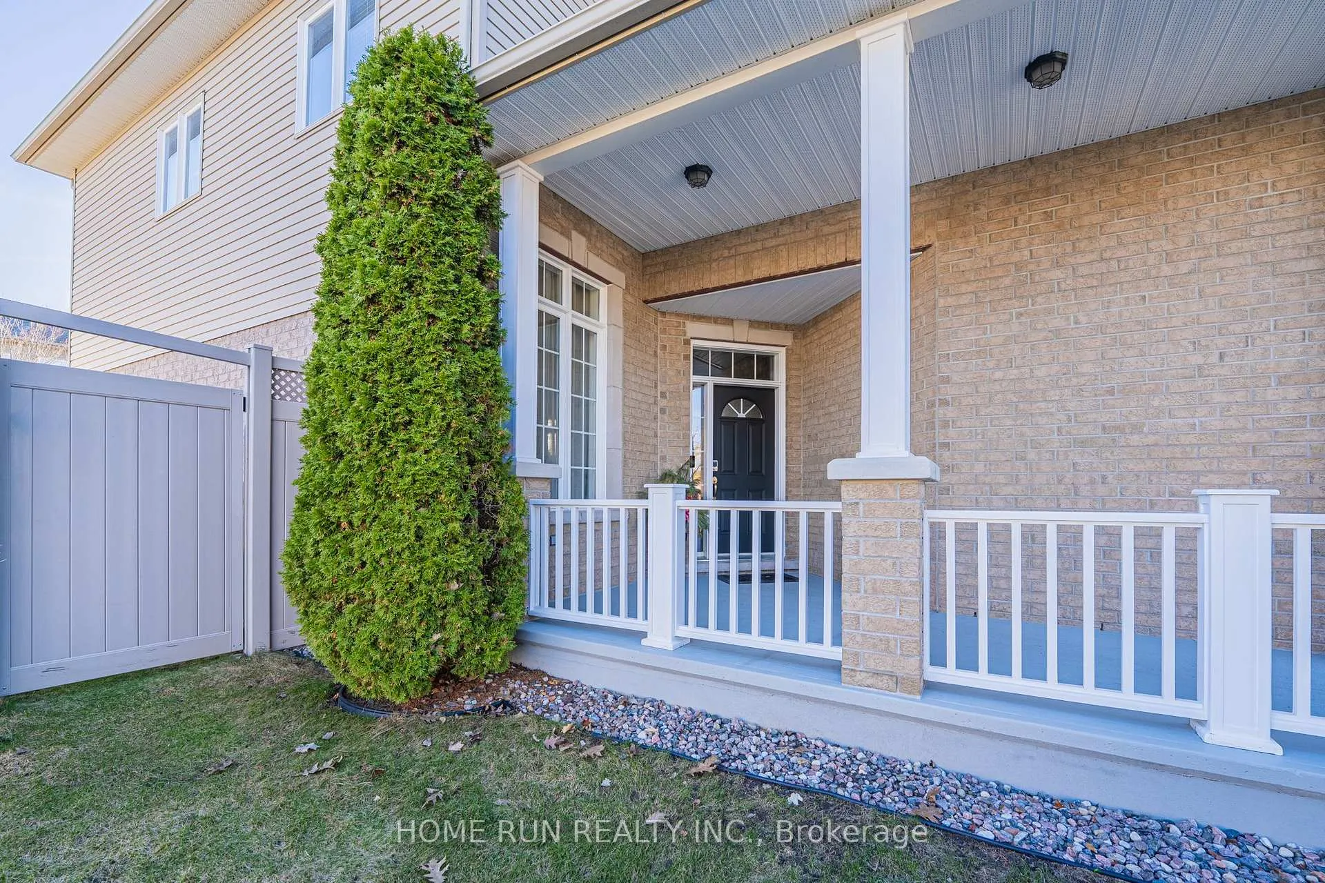 Photo 3 of 131 Kinghaven Crescent, Ottawa, Kanata - Bridlewood — HOMEH