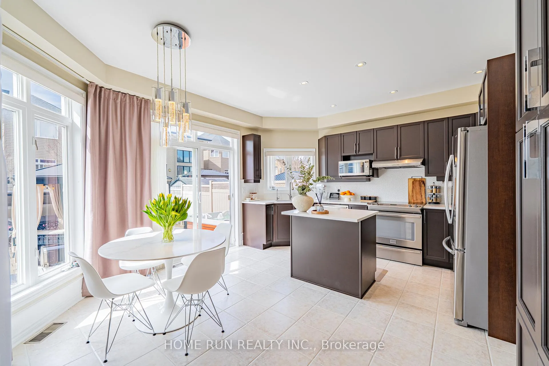 Photo 15 of 131 Kinghaven Crescent, Ottawa, Kanata - Bridlewood — HOMEH