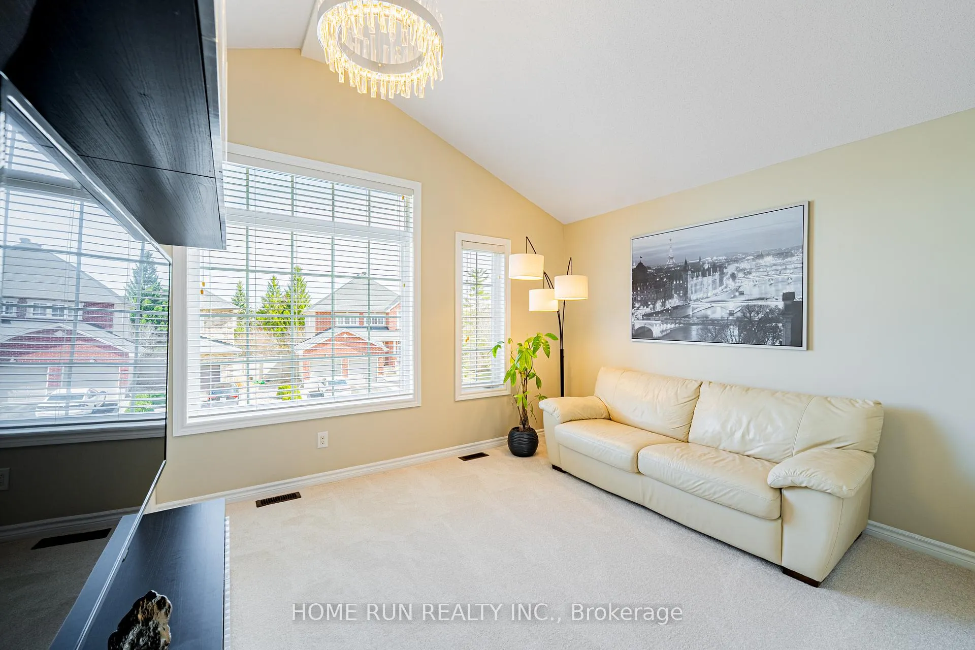Photo 32 of 131 Kinghaven Crescent, Ottawa, Kanata - Bridlewood — HOMEH