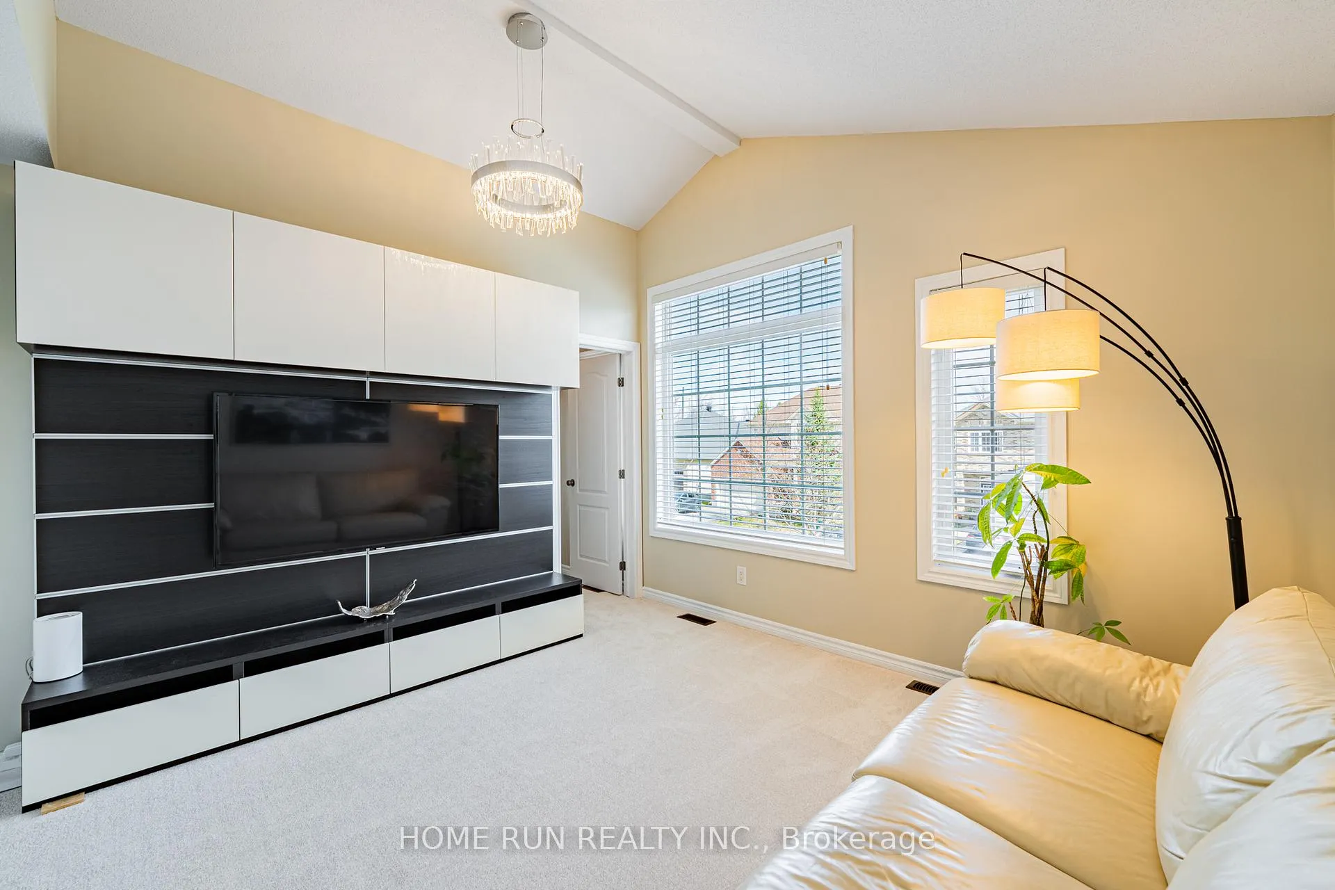 Photo 33 of 131 Kinghaven Crescent, Ottawa, Kanata - Bridlewood — HOMEH