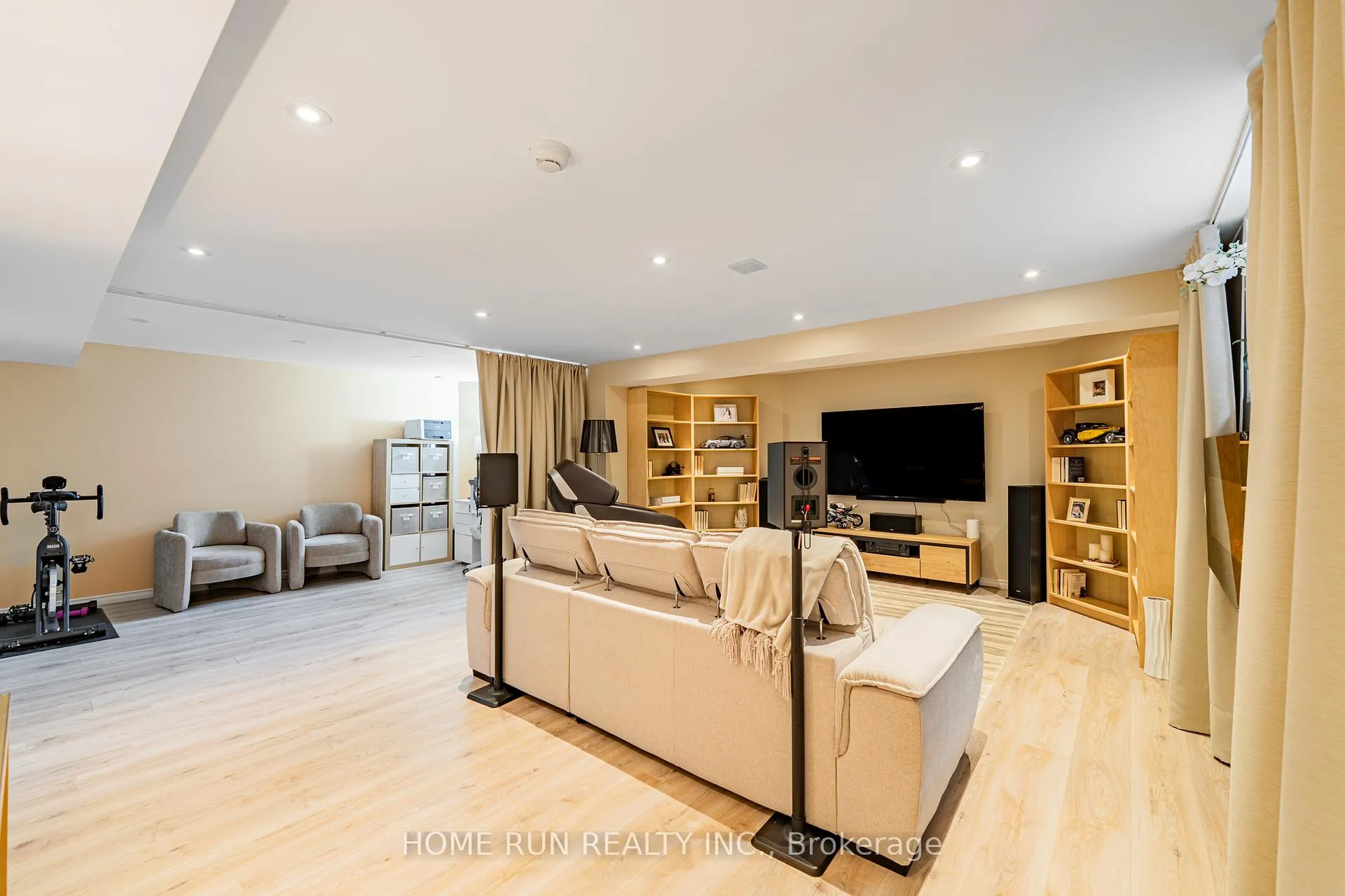 Photo 34 of 131 Kinghaven Crescent, Ottawa, Kanata - Bridlewood — HOMEH