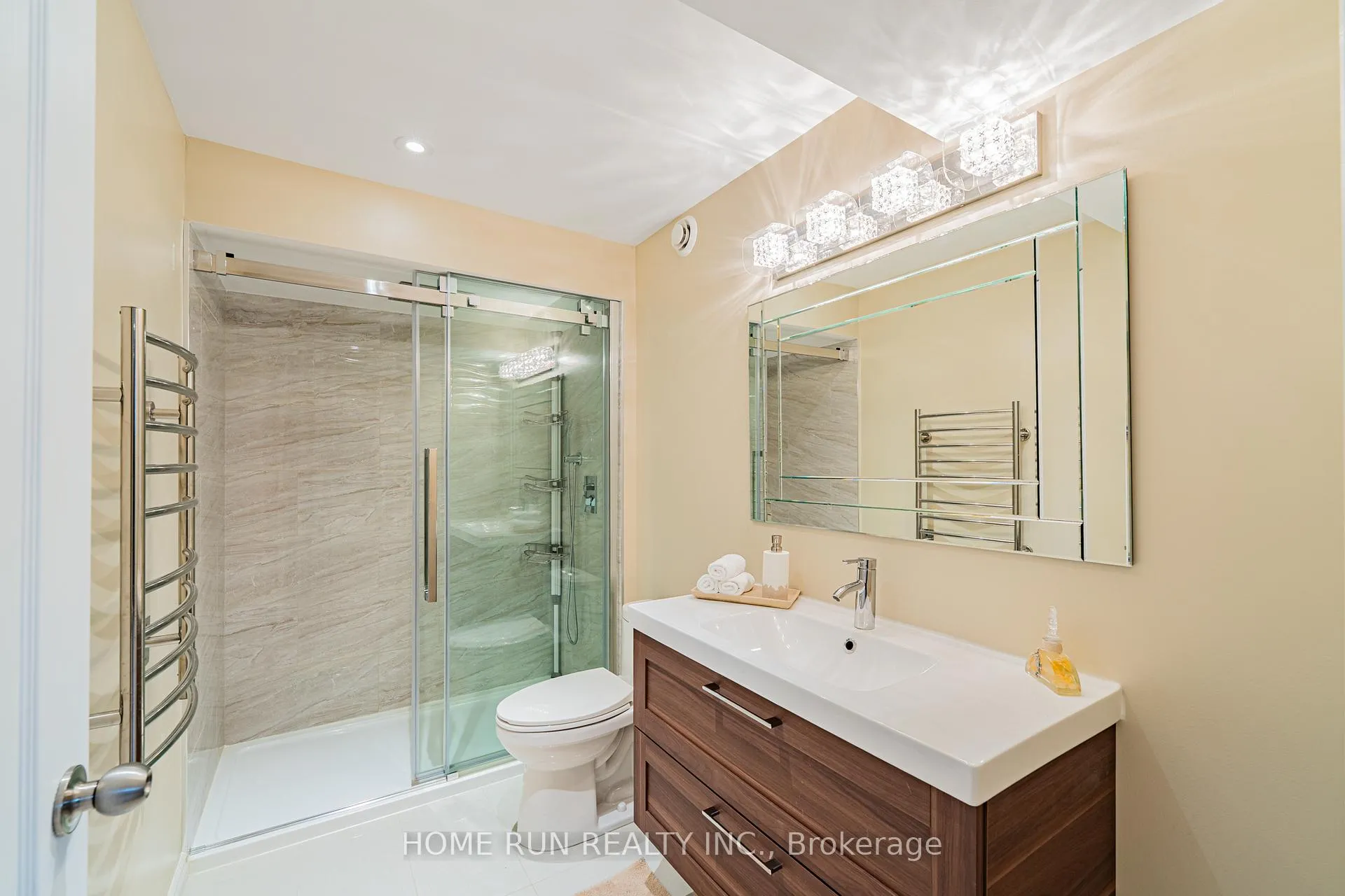 Photo 36 of 131 Kinghaven Crescent, Ottawa, Kanata - Bridlewood — HOMEH