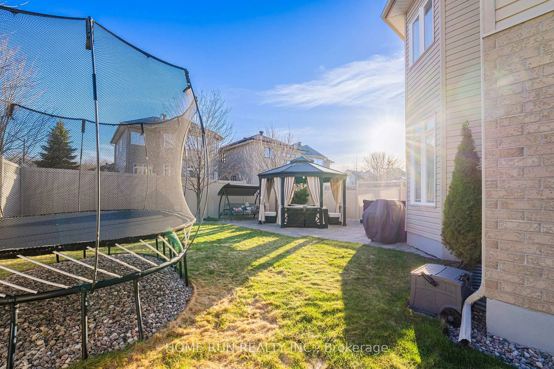 Photo 42 of 131 Kinghaven Crescent, Ottawa, Kanata - Bridlewood — HOMEH