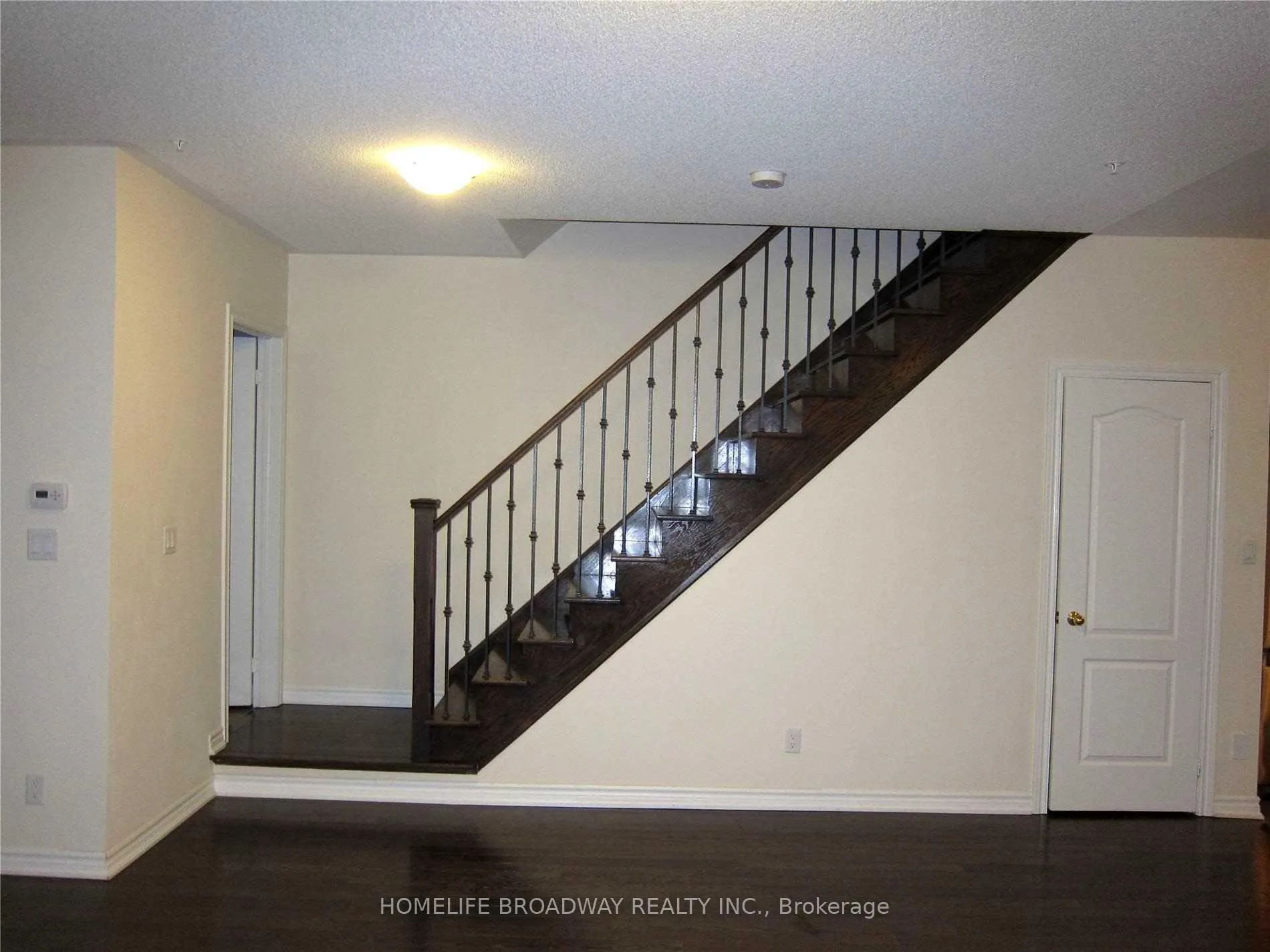 Photo 11 of Unit 2 (2nd & 3rd floor), 80 Cathedral High Street, Markham, Cathedraltown — HOMEH