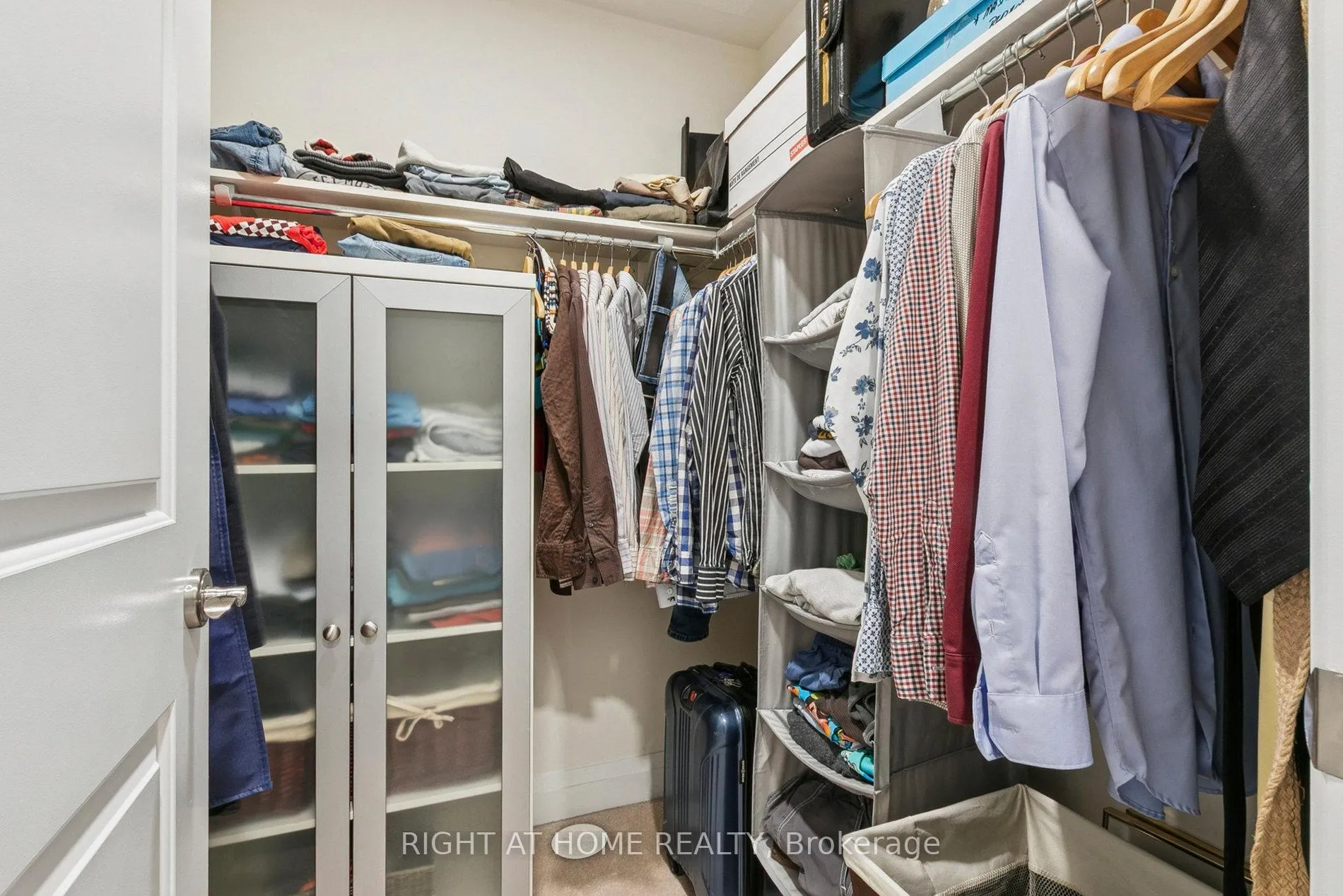 Photo 22 of 28 Raffeix Lane, Toronto, Moss Park — HOMEH