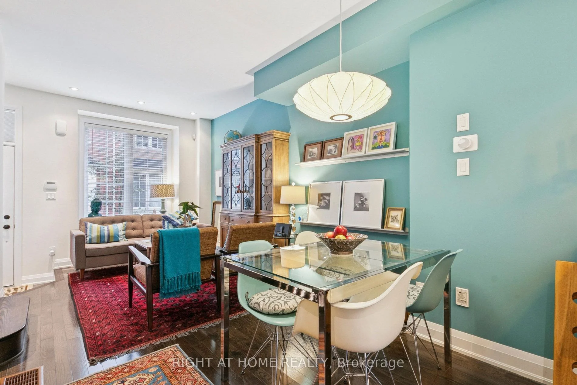 Photo 7 of 28 Raffeix Lane, Toronto, Moss Park — HOMEH