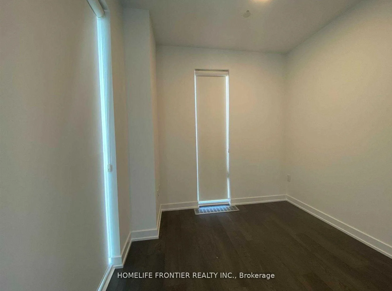 Photo 4 of Unit 1005, 50 Mccaul Street, Toronto, Kensington-Chinatown — HOMEH